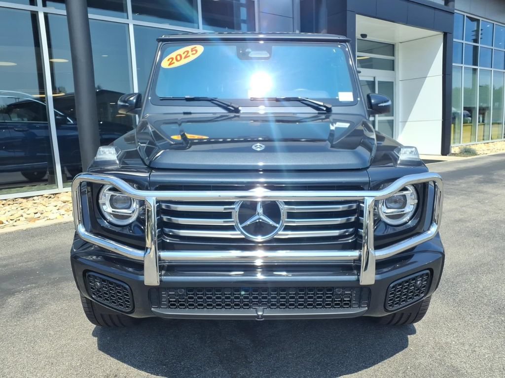 Used 2025 Mercedes-Benz G 550 image 9