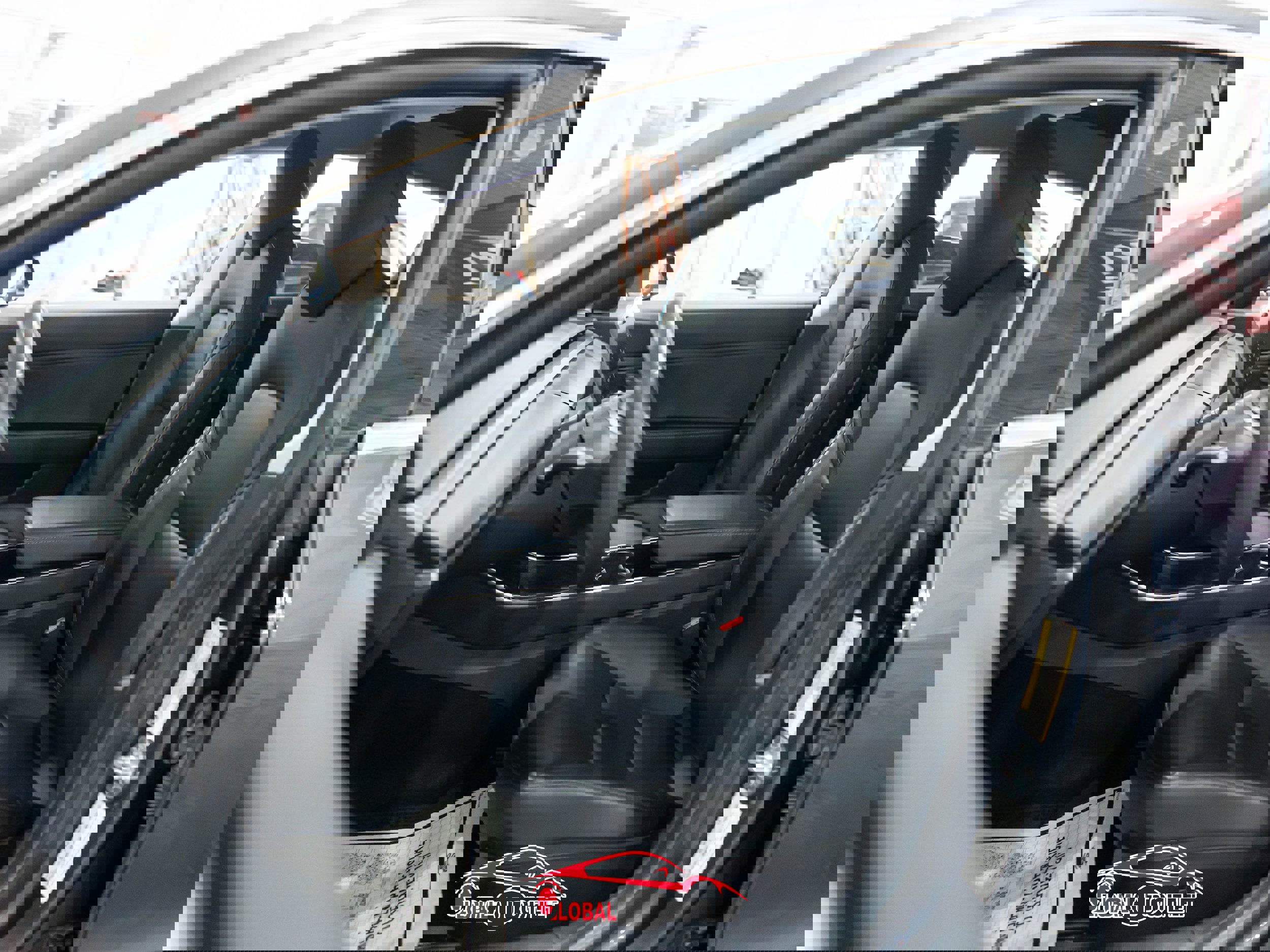 Used 2019 Tesla Model 3 Standard Range image 16