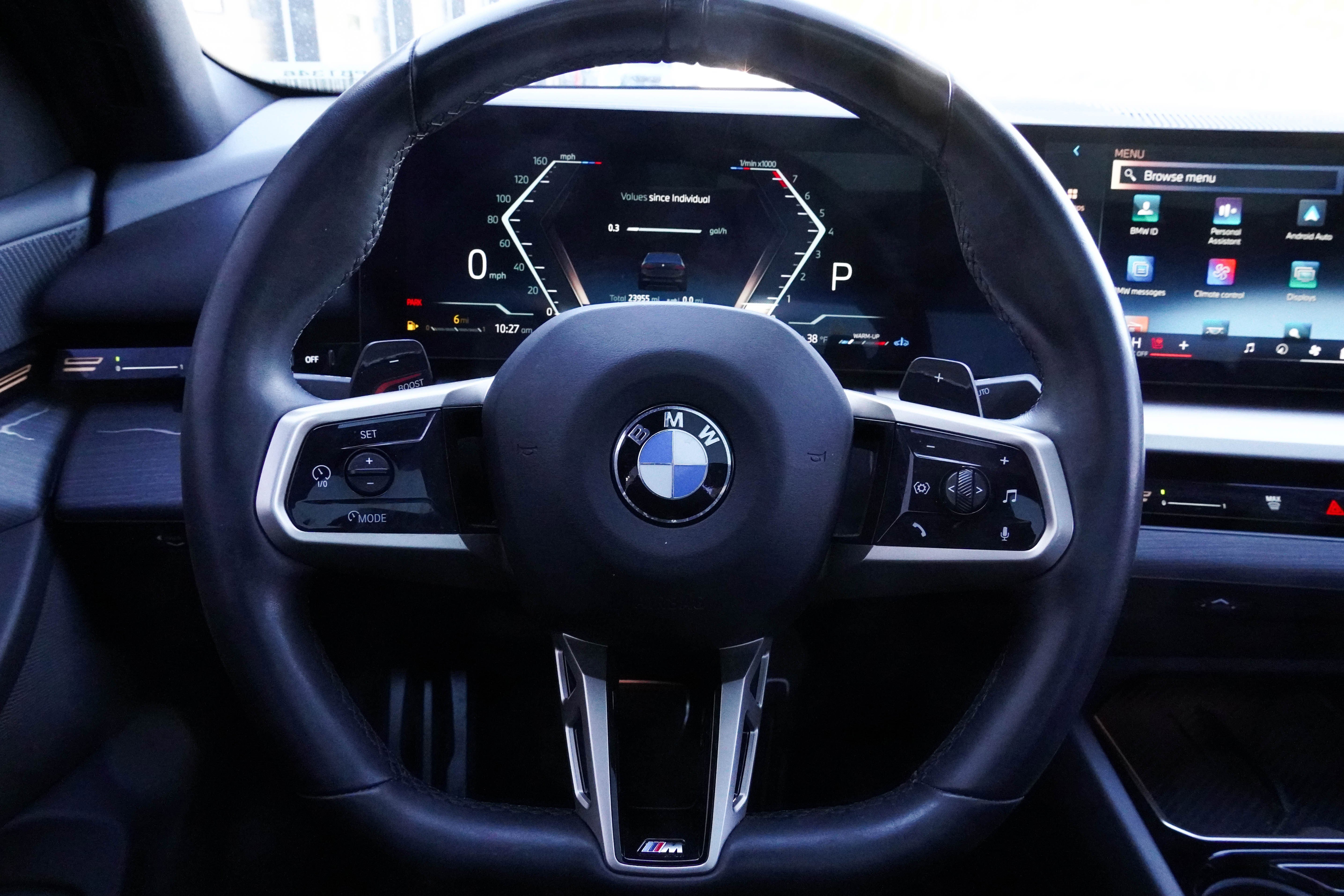 Certified 2024 BMW 530i w/ Executive Package image 18