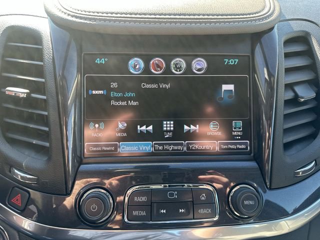 Used 2018 Chevrolet Impala LT w/ LT Leather Package image 12