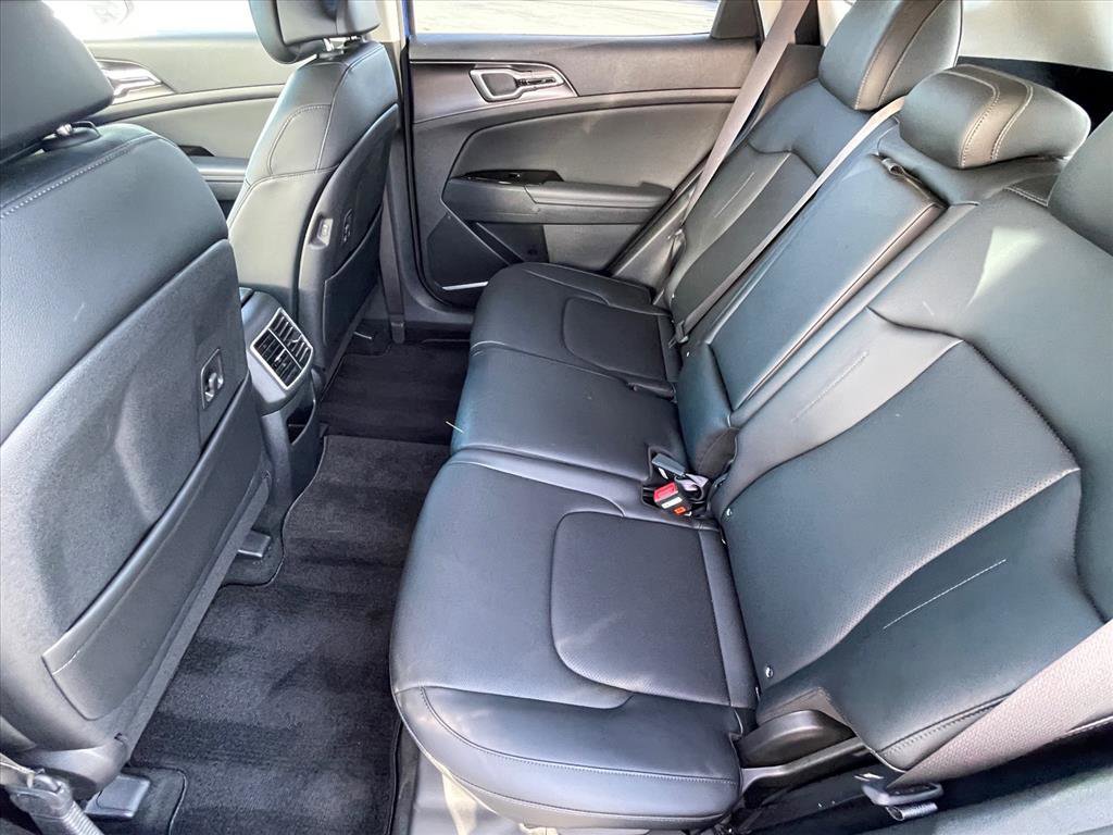 Used 2023 Kia Sportage EX image 22