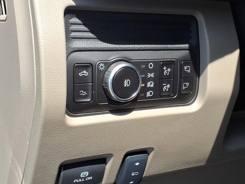 New 2026 Ford F350 Platinum w/ Platinum Plus Package image 17