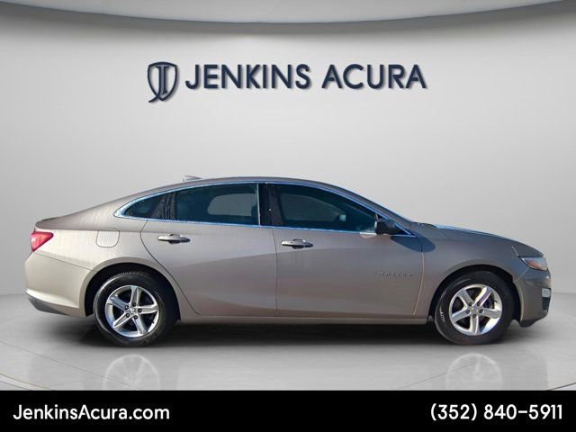 Used 2024 Chevrolet Malibu LT