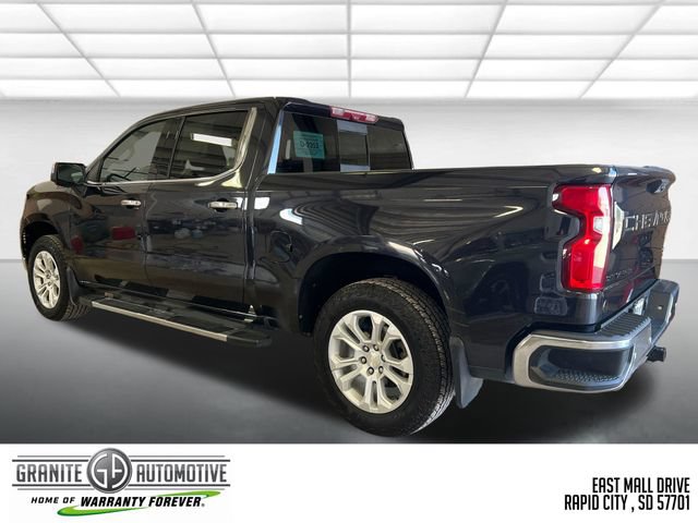 Used 2022 Chevrolet Silverado 1500 LTZ w/ LTZ Premium Package AWD/4WD image 3