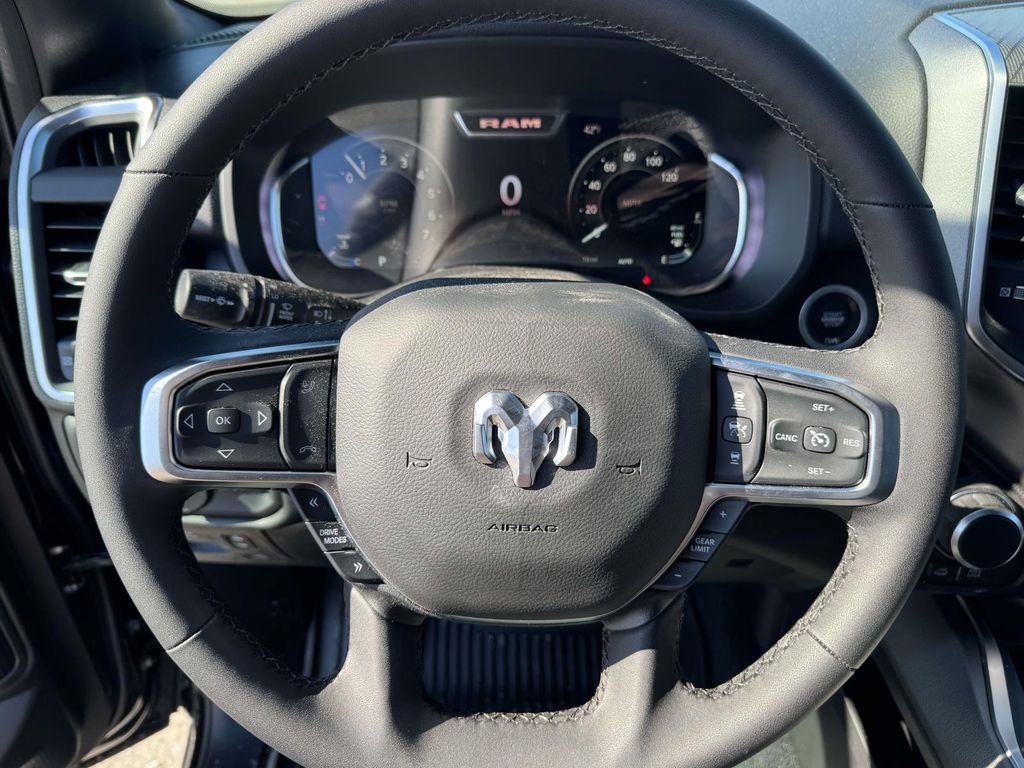New 2026 RAM 1500 4x4 Crew Cab image 18