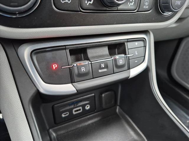 Used 2024 GMC Terrain SLT w/ Tech Package AWD/4WD image 12