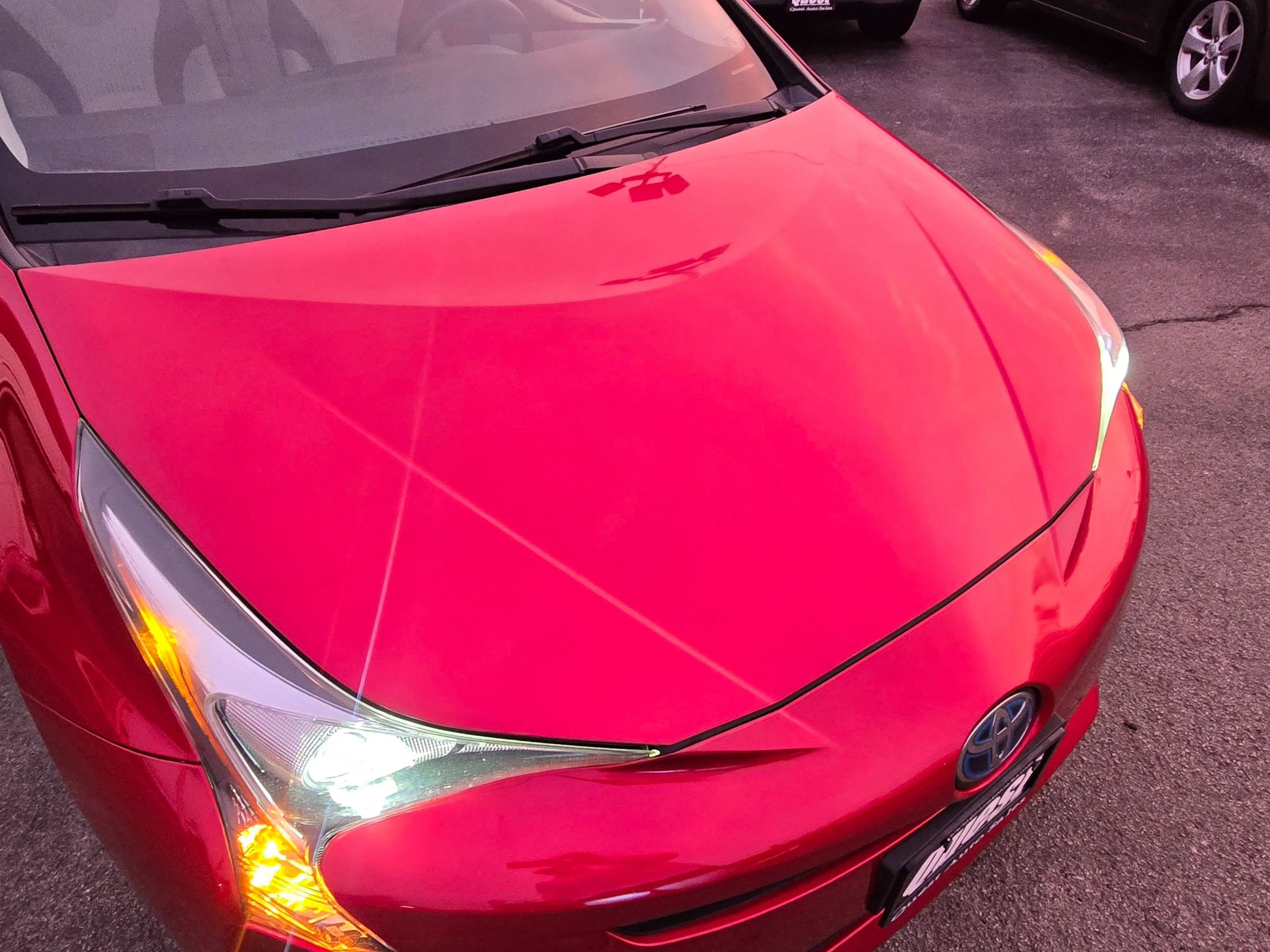 Used 2017 Toyota Prius Three image 15