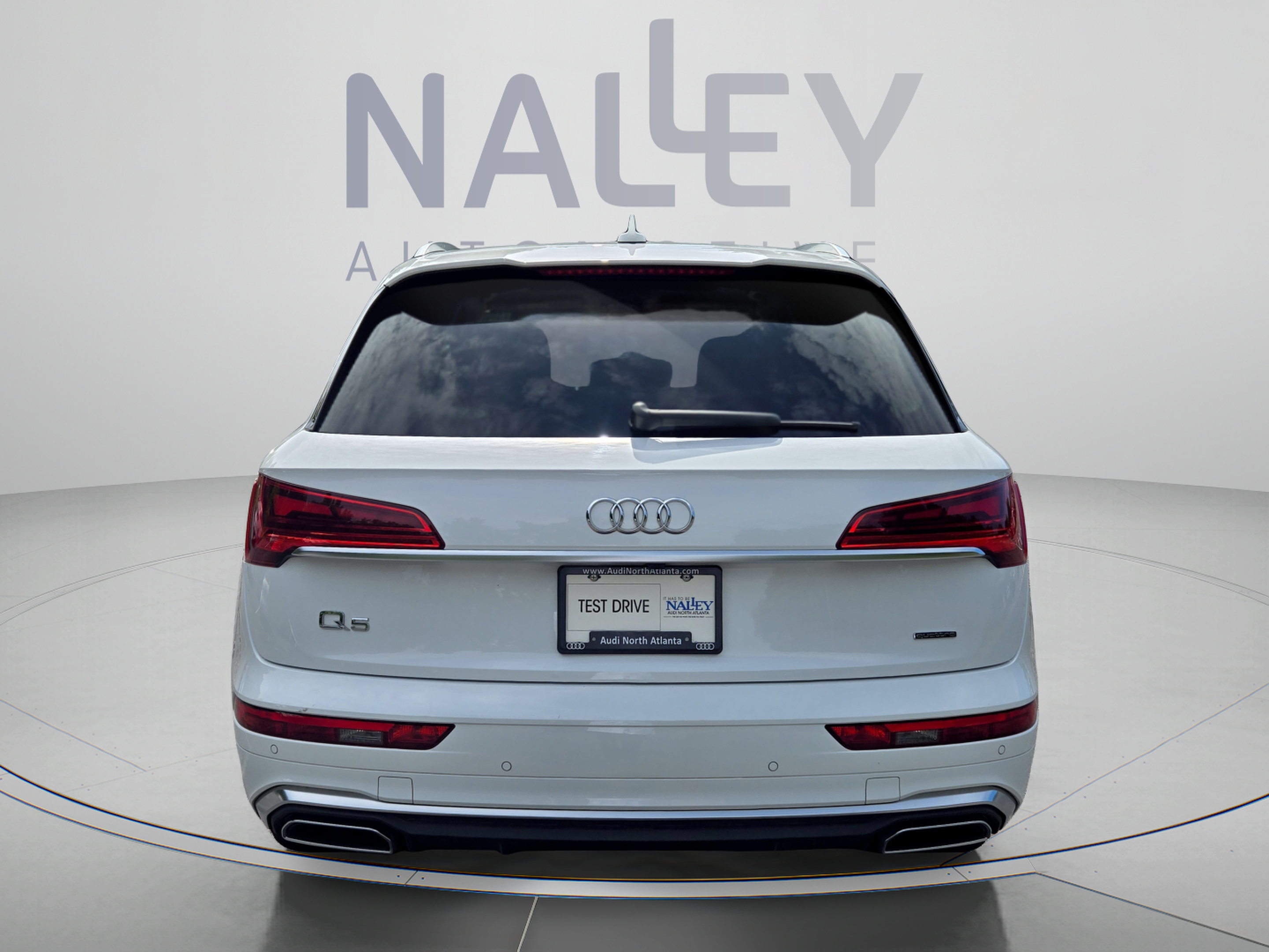 Used 2023 Audi Q5 e Premium AWD/4WD image 4