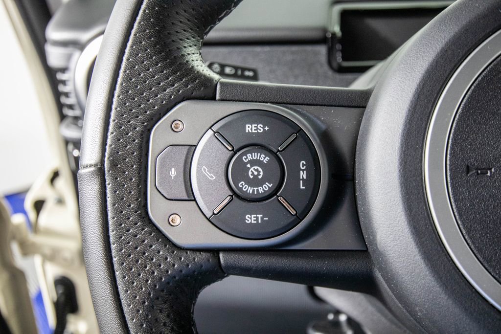 Used 2024 INEOS Grenadier Fieldmaster Edition image 20