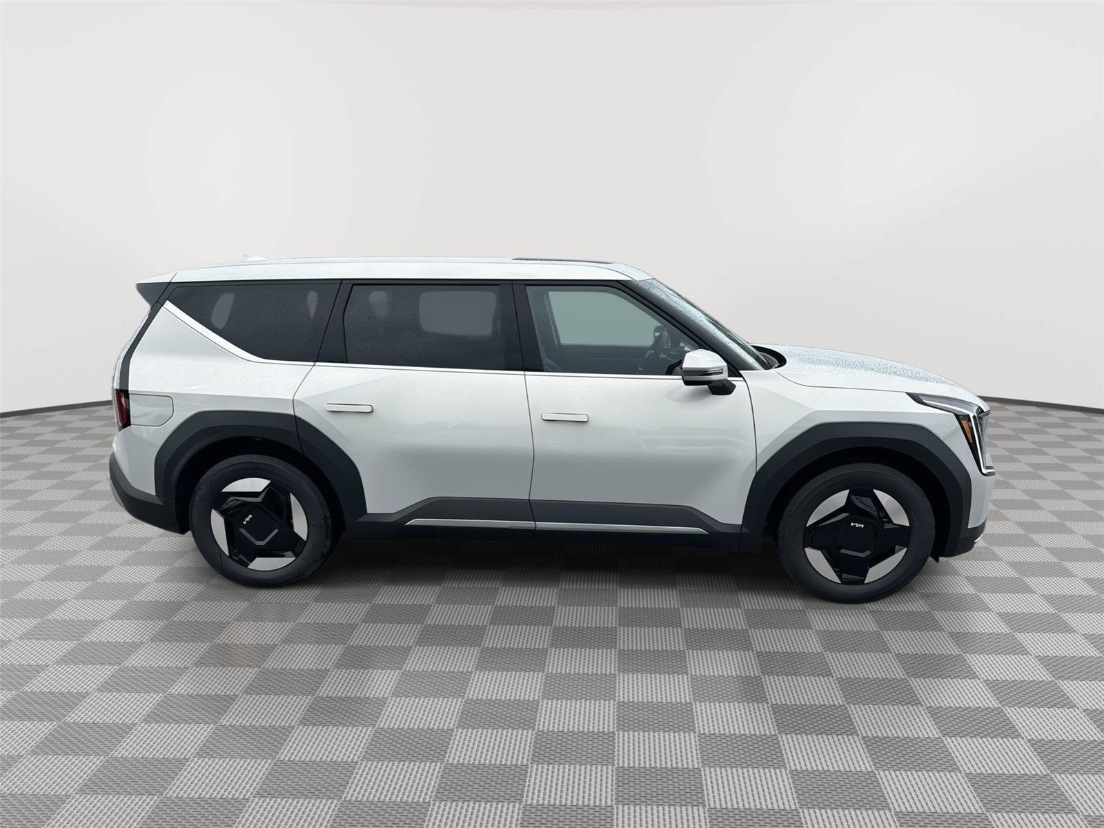 New 2026 Kia EV9 Light RWD image 4