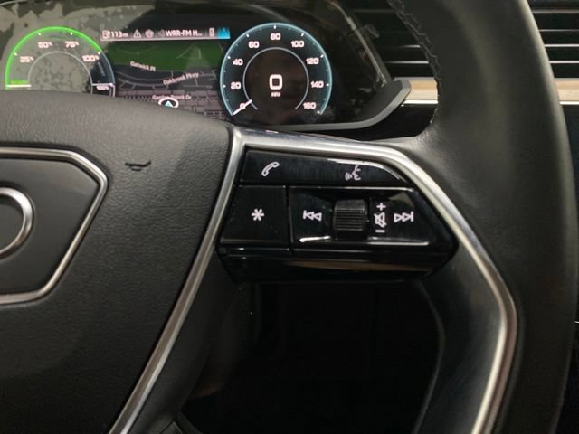 Used 2024 Audi Q8 e-tron Premium Plus w/ Premium Plus Package AWD/4WD image 39