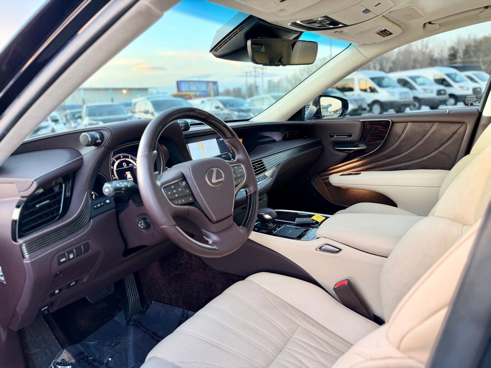 Used 2019 Lexus LS 500 w/ Luxury Package image 19