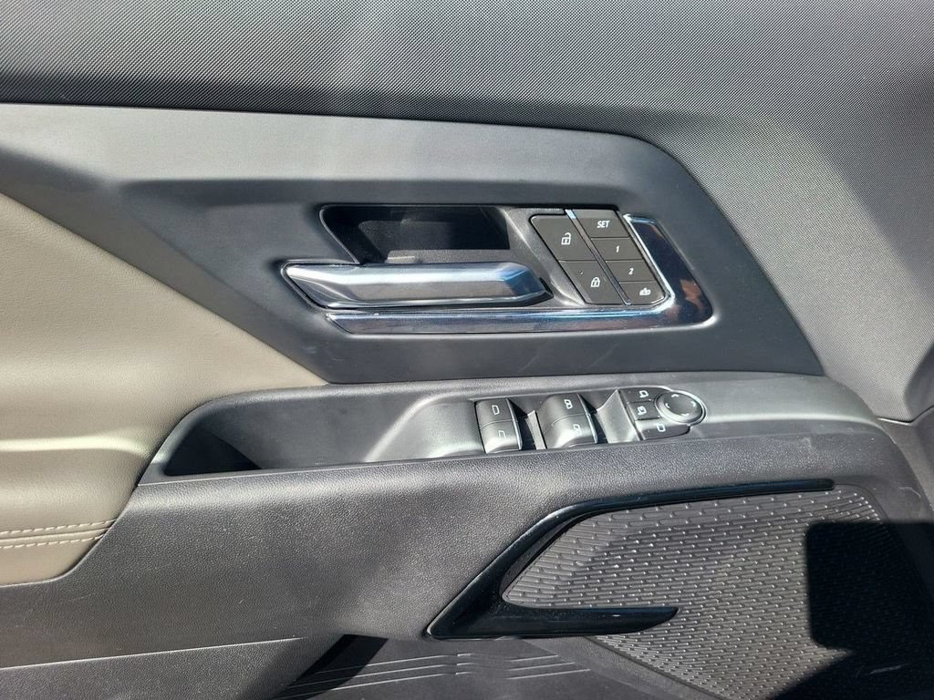 Used 2026 Chevrolet Silverado EV Trail Boss w/ LPO, Gameday Tailgate Package AWD/4WD image 28