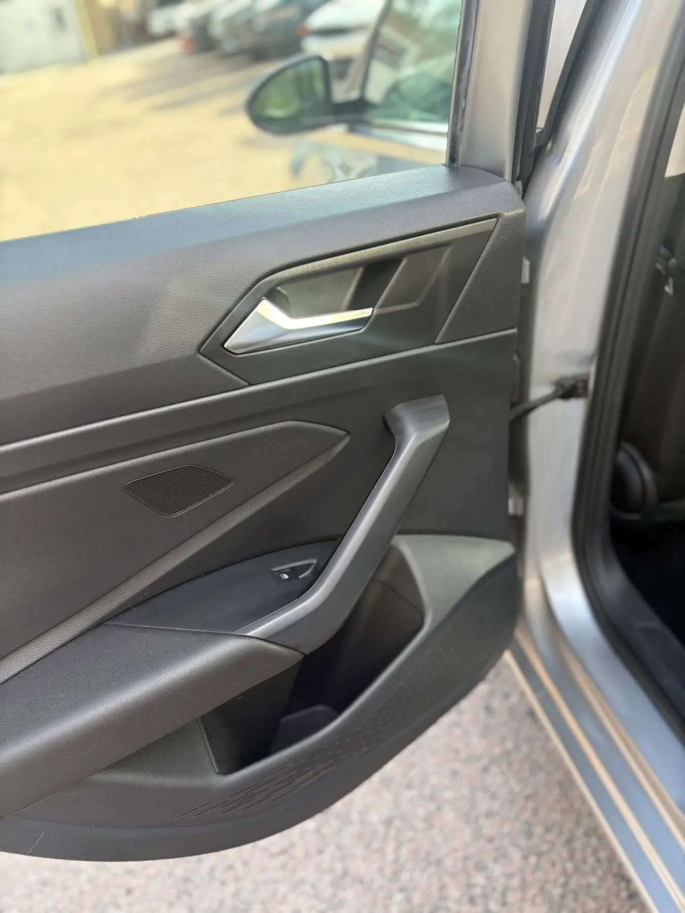 Used 2019 Volkswagen Jetta SE image 36