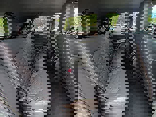 Used 2024 Volkswagen Atlas Cross Sport SE FWD image 17