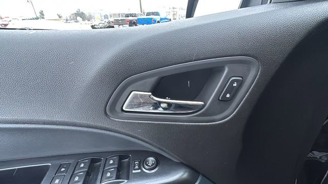 Used 2016 Chevrolet Colorado Z71 image 11