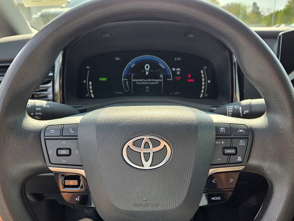 Certified 2025 Toyota Camry LE FWD image 24