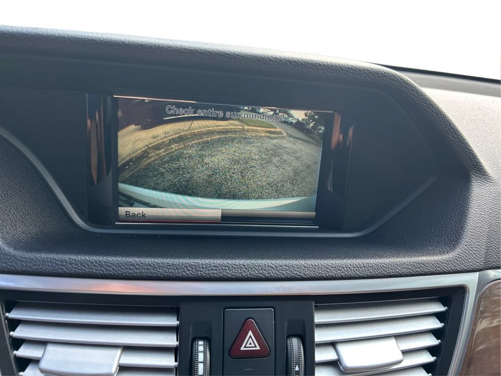 Used 2013 Mercedes-Benz E 350 Sedan image 40