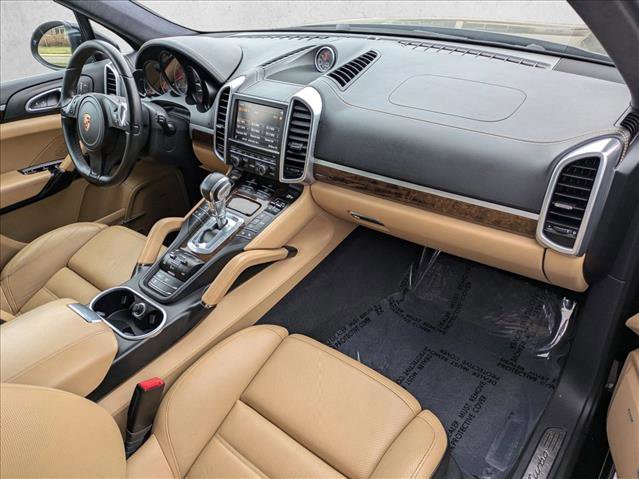 Used 2014 Porsche Cayenne Turbo image 20