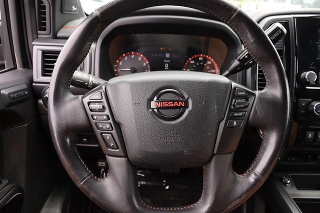 Used 2021 Nissan Titan PRO-4X w/ Pro-4x Convenience Package AWD/4WD image 11