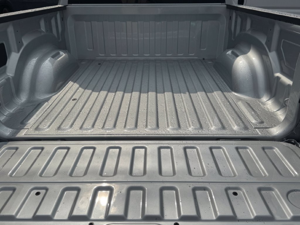 New 2027 RAM 1500 Laramie AWD/4WD image 7