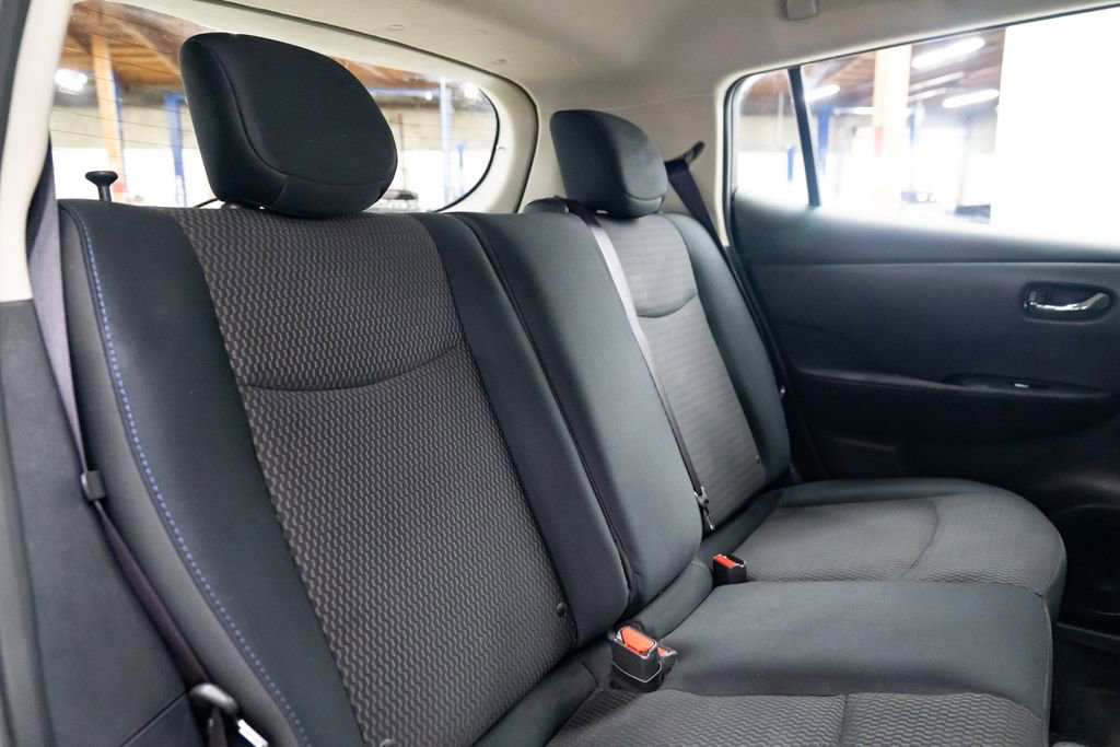 Used 2014 Nissan Leaf S w/ Charge Package image 29