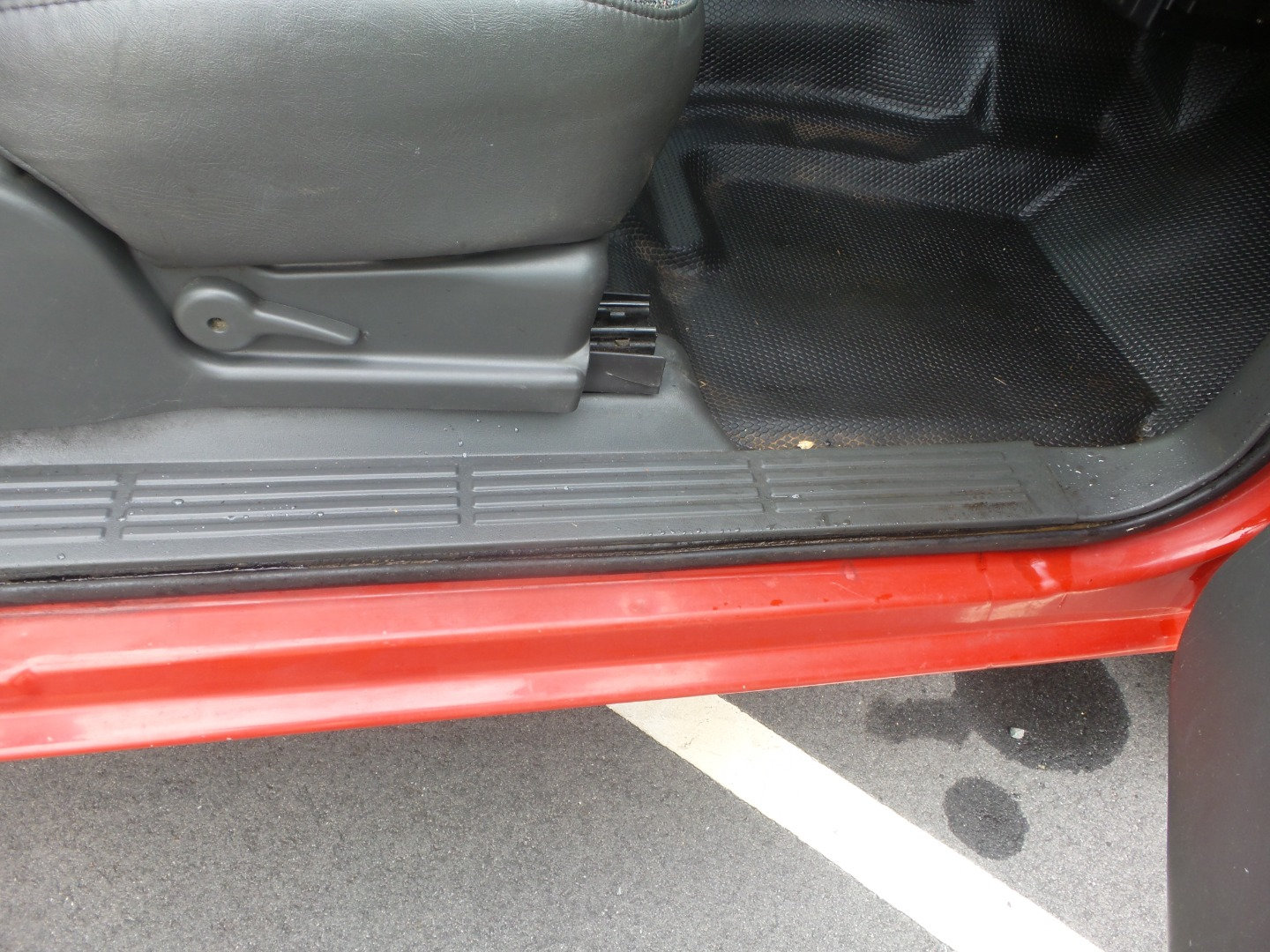 Used 2004 Chevrolet Silverado 1500 W/T AWD/4WD image 49