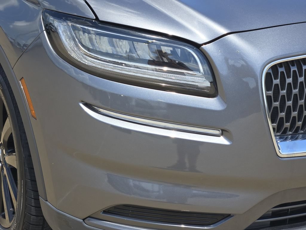 Used 2022 Lincoln Nautilus Reserve w/ Monochromatic Package FWD image 13