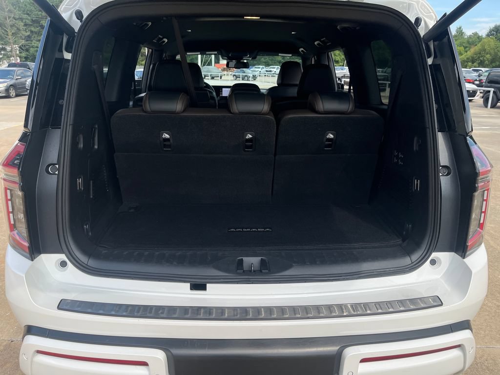 Certified 2025 Nissan Armada SL RWD image 31