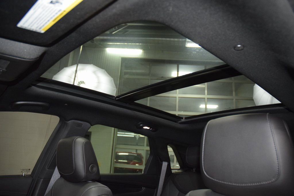 Used 2024 Cadillac XT5 Premium Luxury w/ Technology Package image 54