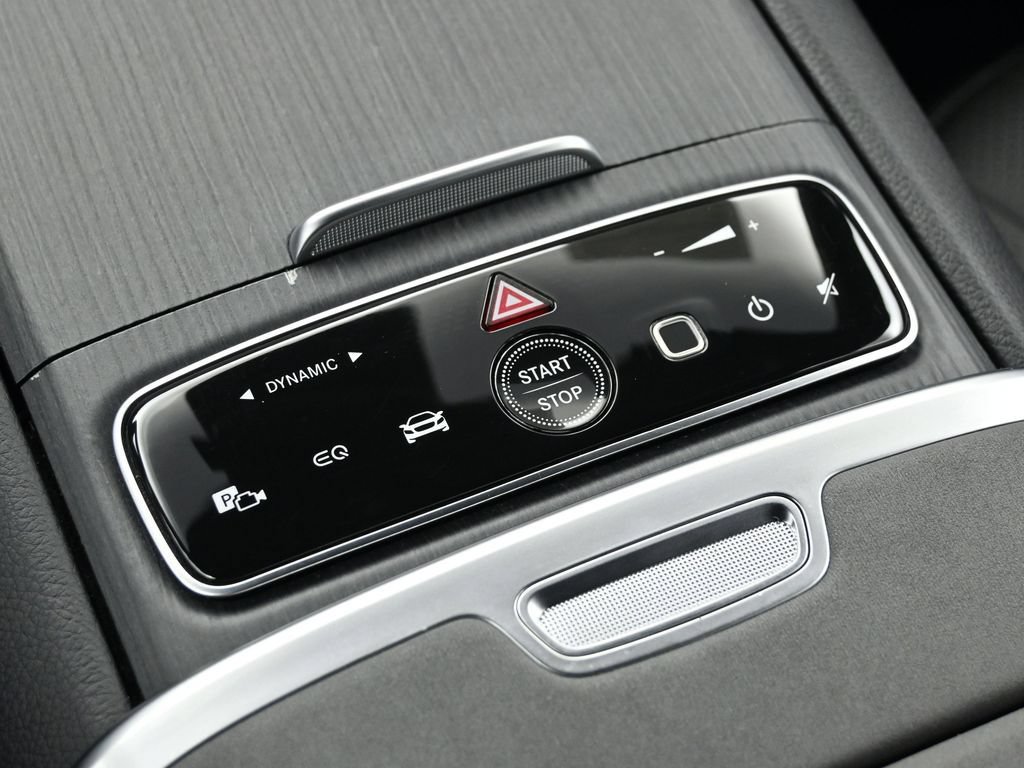 Used 2023 Mercedes-Benz EQS 580 4MATIC SUV image 59