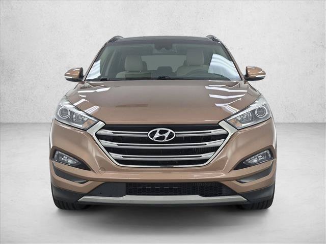 Used 2017 Hyundai Tucson Limited w/ Limited Ultimate Package 03 FWD image 2