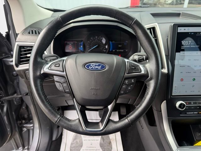 Used 2022 Ford Edge SEL image 18