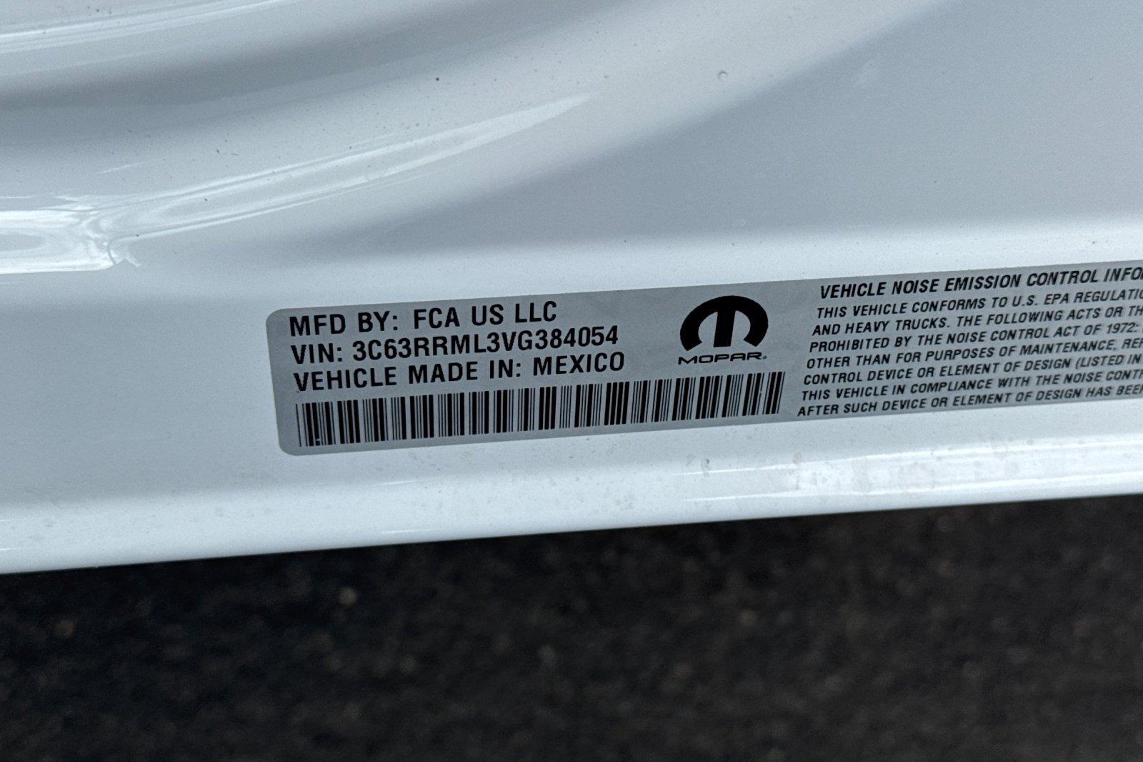 New 2027 RAM 3500 Laramie AWD/4WD image 27
