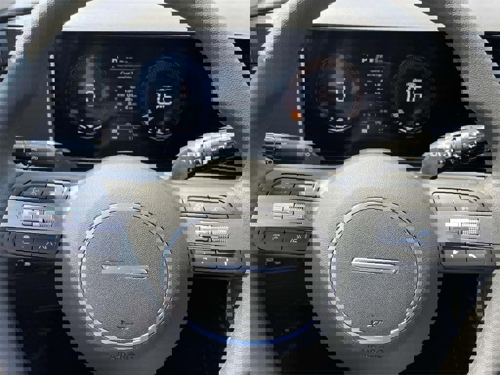 New 2026 Hyundai Tucson SEL image 18