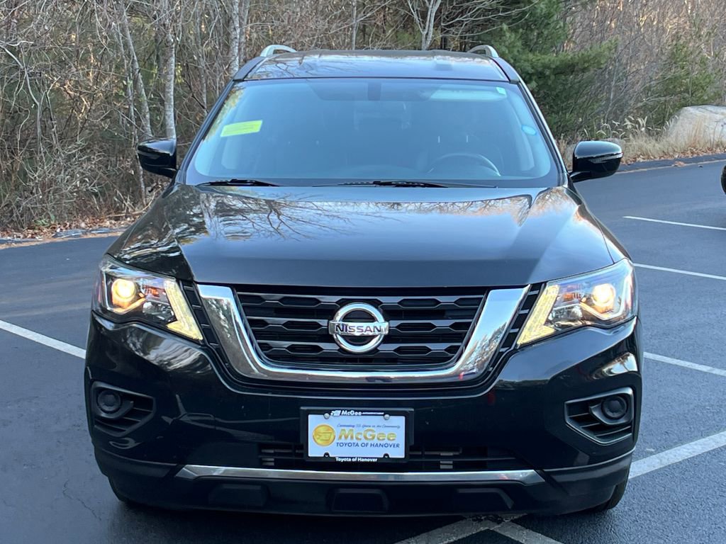 Used 2017 Nissan Pathfinder S image 8