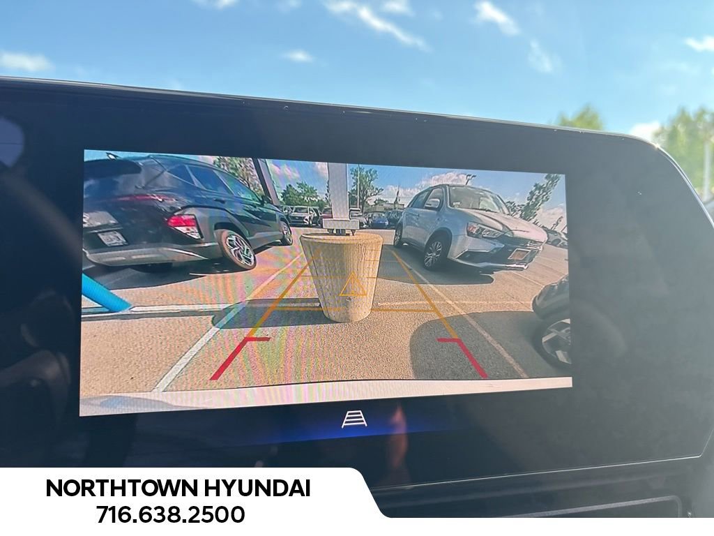 Used 2024 Chevrolet Trax ACTIV w/ Sunroof Package FWD image 26
