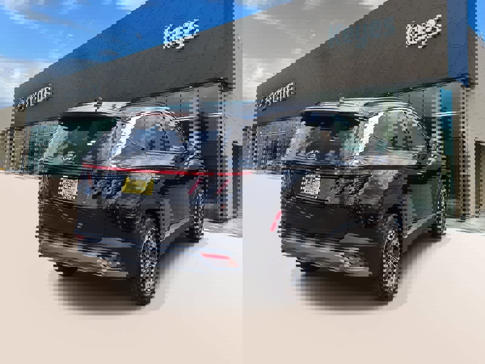 Certified 2024 Hyundai Tucson SEL w/ Convenience Package FWD image 4