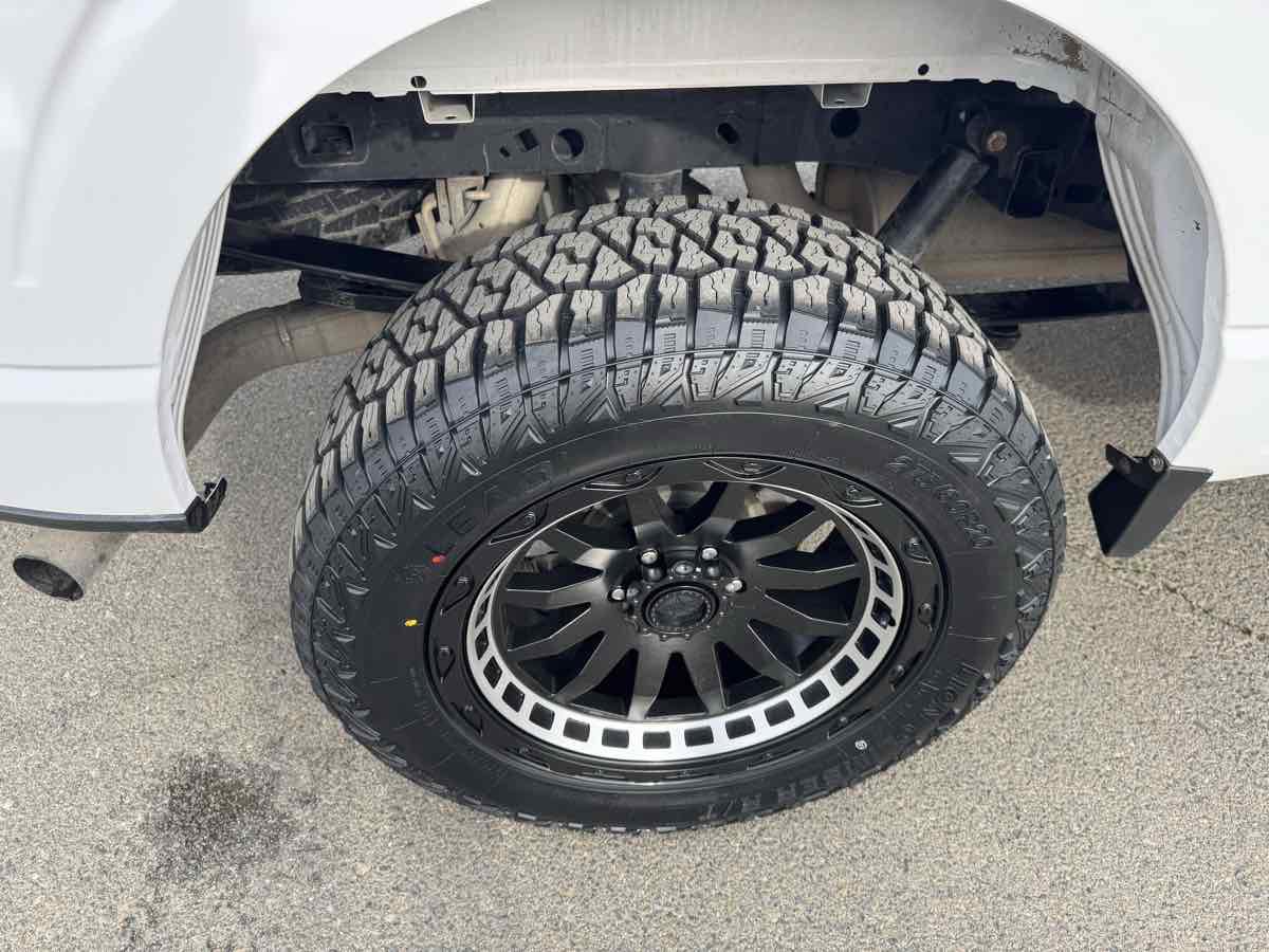 Used 2021 Ford F150 XLT w/ Trailer Tow Package image 38