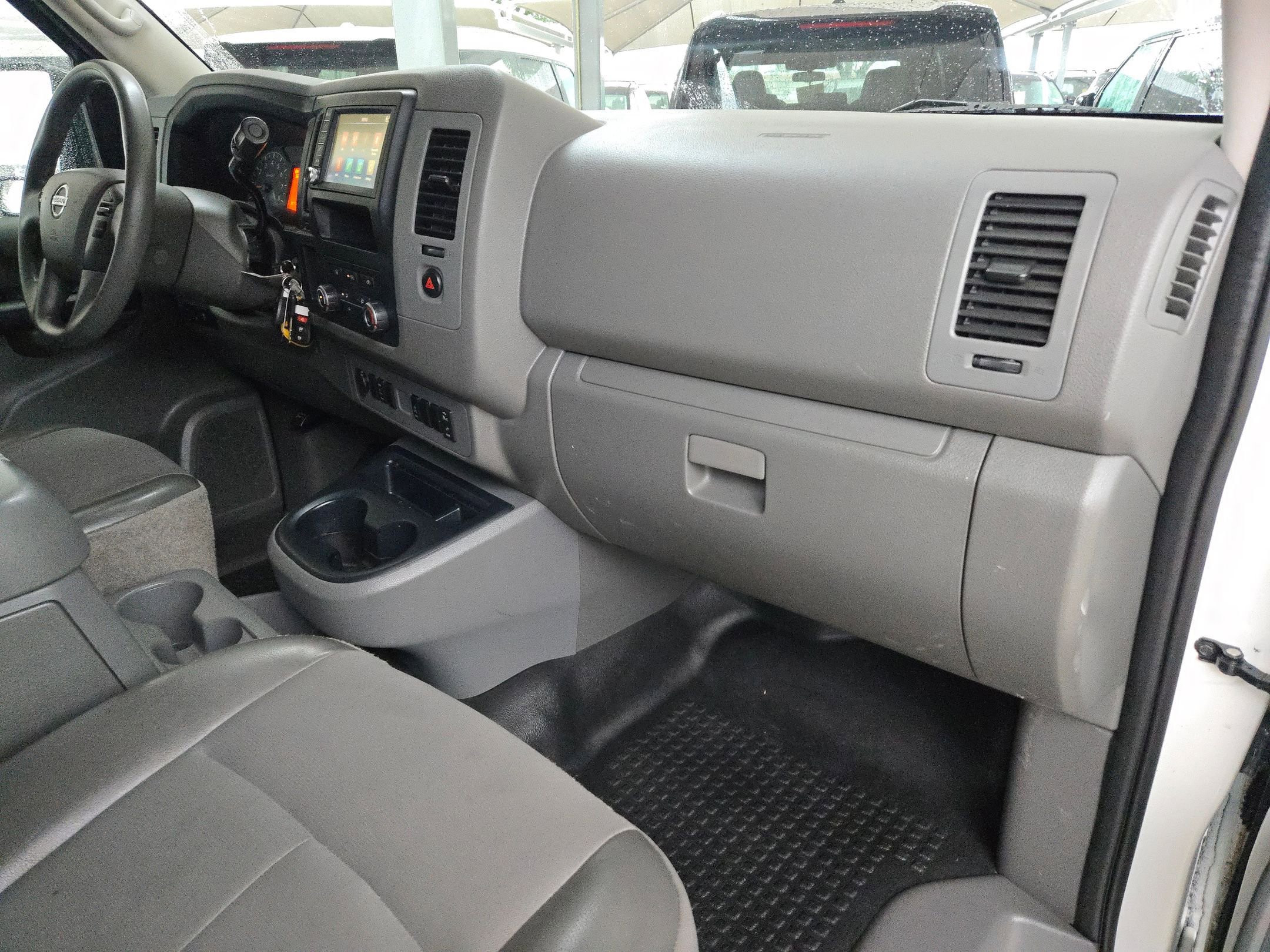 Used 2021 Nissan NV 2500 SV RWD image 28