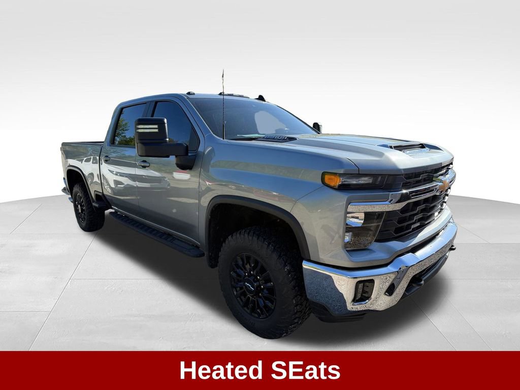 Used 2024 Chevrolet Silverado 2500 LT w/ Convenience Package AWD/4WD image 9