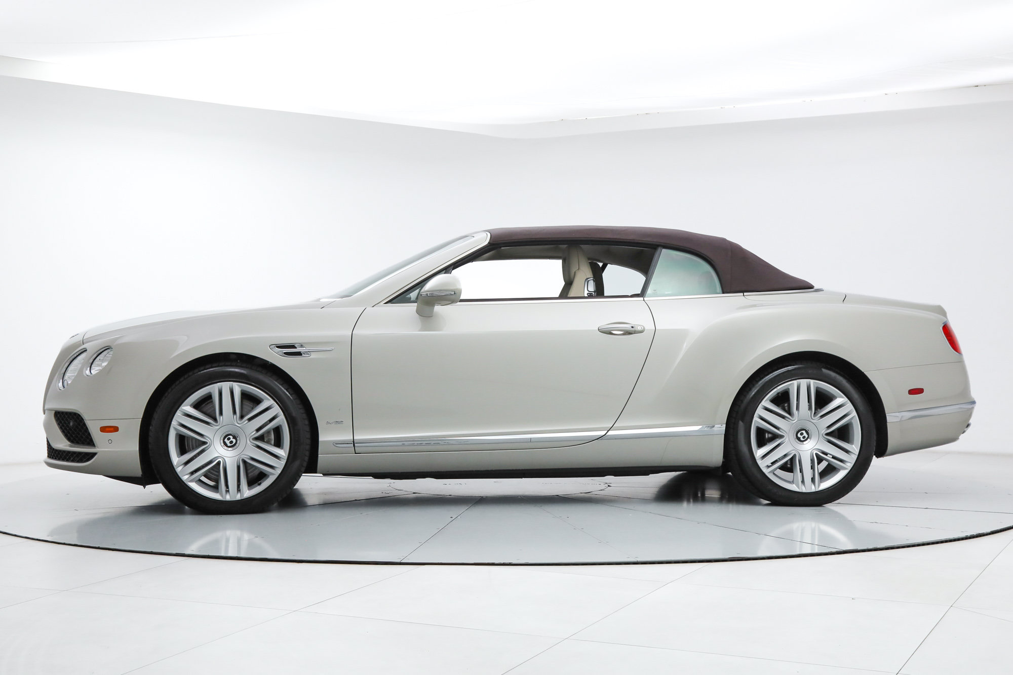 Used 2016 Bentley Continental GT AWD/4WD image 9