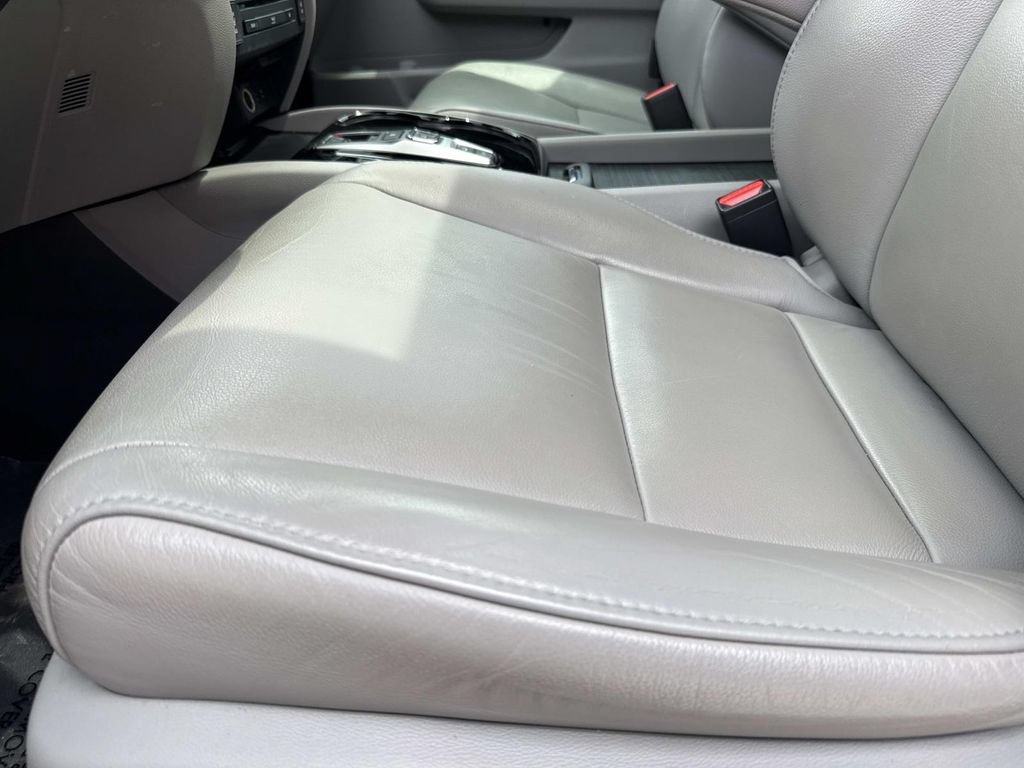 Used 2017 Honda Pilot Touring image 24