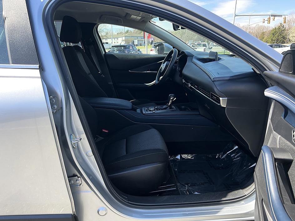 Used 2020 MAZDA CX-30 FWD image 23