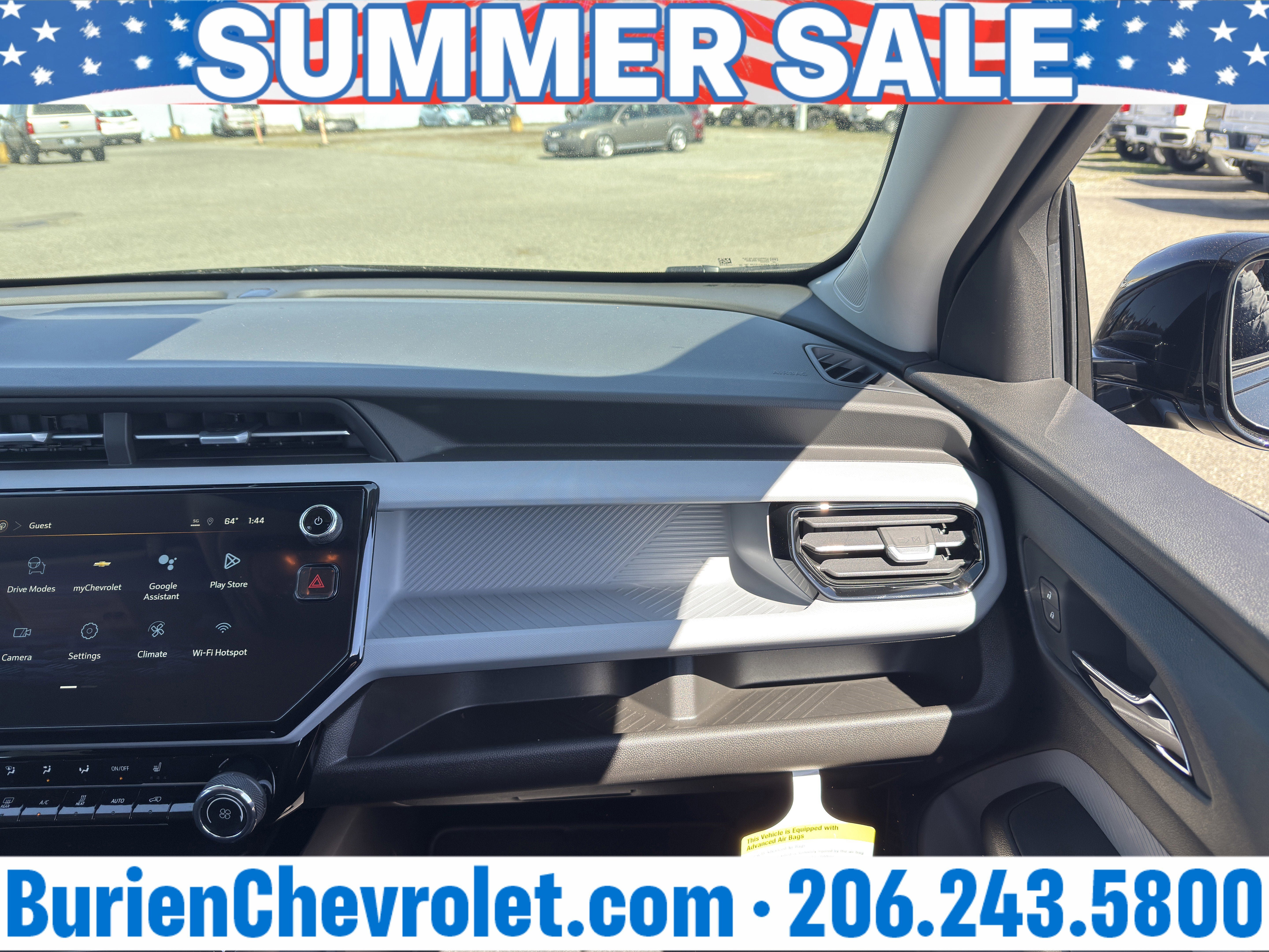 New 2027 Chevrolet Bolt LT w/ Comfort Package FWD image 23