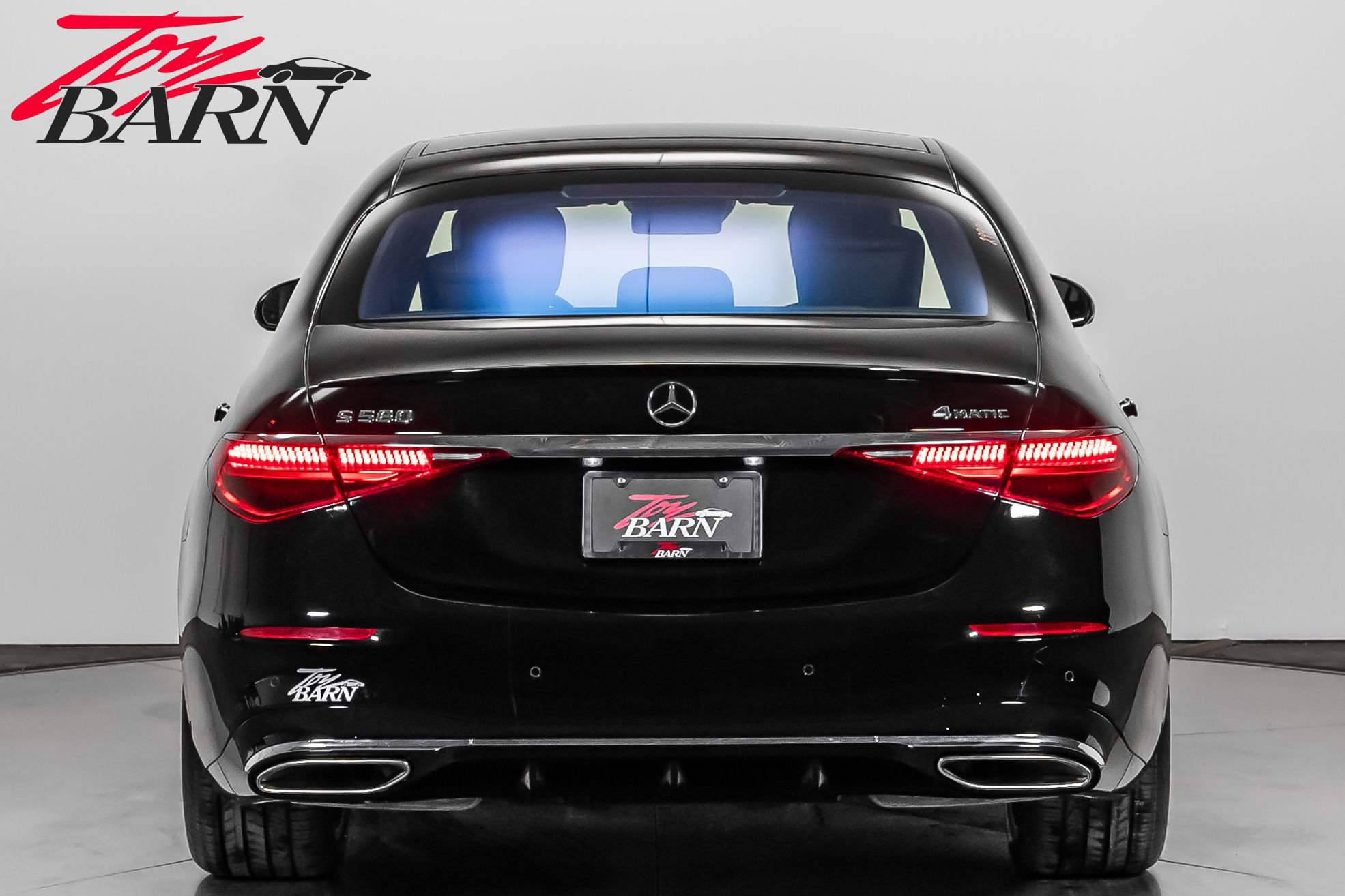 Used 2022 Mercedes-Benz S 580 4MATIC Sedan image 4