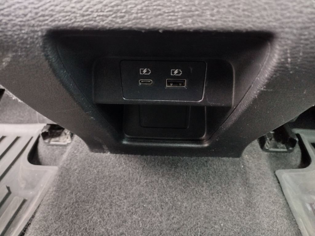 Used 2022 Mitsubishi Outlander SEL image 24
