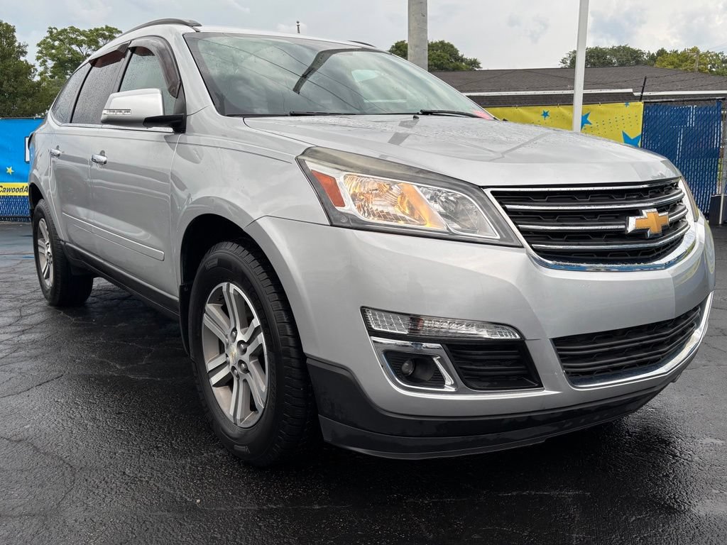 Used 2017 Chevrolet Traverse LT AWD/4WD image 32