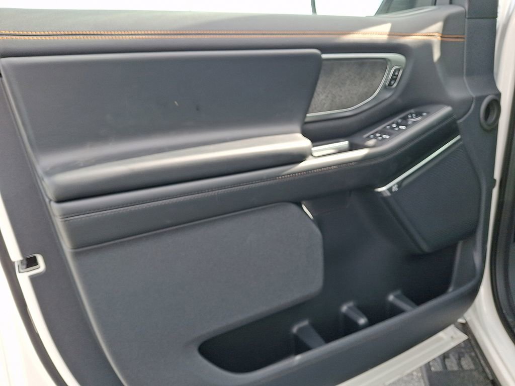 New 2026 Ford Expedition Tremor image 9