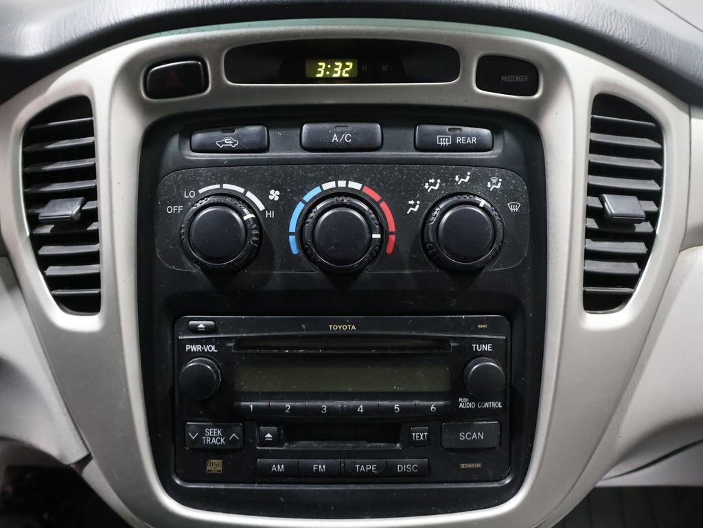 Used 2004 Toyota Highlander V6 image 26
